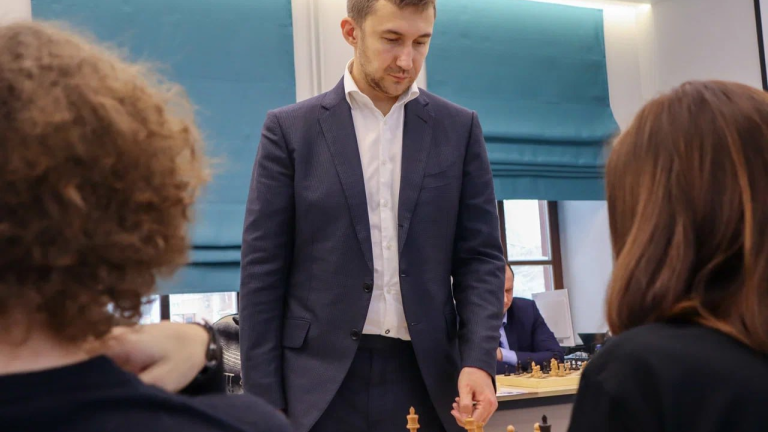 Знаменитый российский шахматист Сергей Карякин приедет в Братск